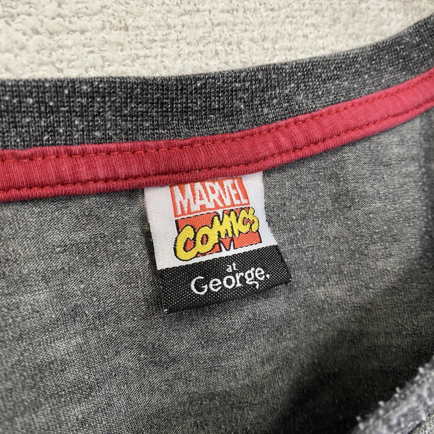 MARVEL COMICS　マーベル　半袖プリントTシャツ　灰色　グレー　2XLサイズ