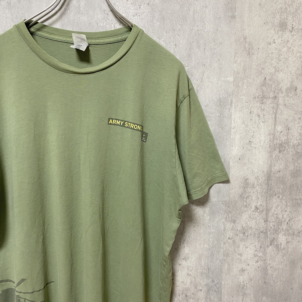 古着 used　半袖アーミー柄Tシャツ　軍柄　カーキ　ミリタリー　レトロデザイン　ビッグシルエット　オーバーサイズ　XLサイズ