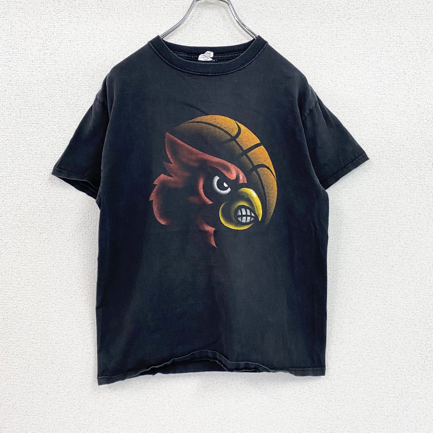 DELTA　デルタ　半袖プリントTシャツ　カーディナルス　バスケットボール　黒　ブラック　Mサイズ