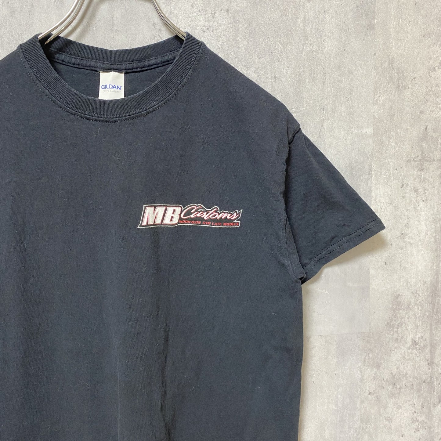 GILDAN　ギルダン　半袖プリントTシャツ　企業ロゴ　レーシングカー　両面プリント　クルーネック　黒　ブラック　Sサイズ