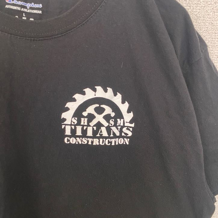 古着 used　Champion　チャンピオン　半袖ワンポイントプリントTシャツ　SHSM TITANS　黒　春夏服　Lサイズ