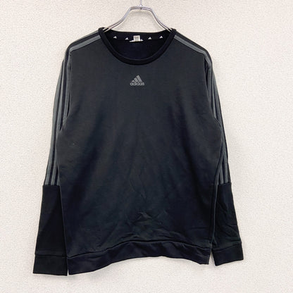 adidas　アディダス　スウェット/トレーナー　パフォーマンスロゴ　ワンポイント　スリーストライプス　黒　ブラック