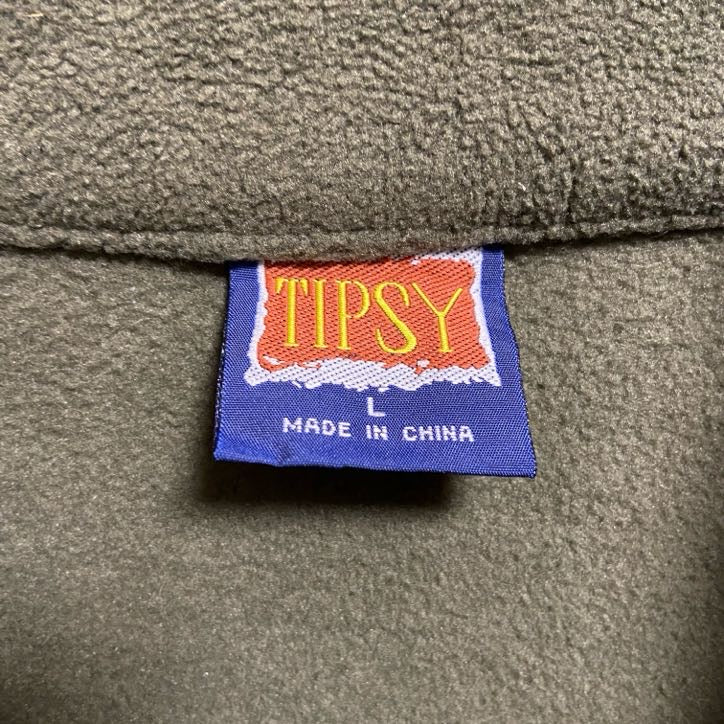 古着 used　TIPSY　長袖ジップアップフリースジャケット　ハイネックブルゾン　ワンポイント刺繡　緑　グリーン　Lサイズ