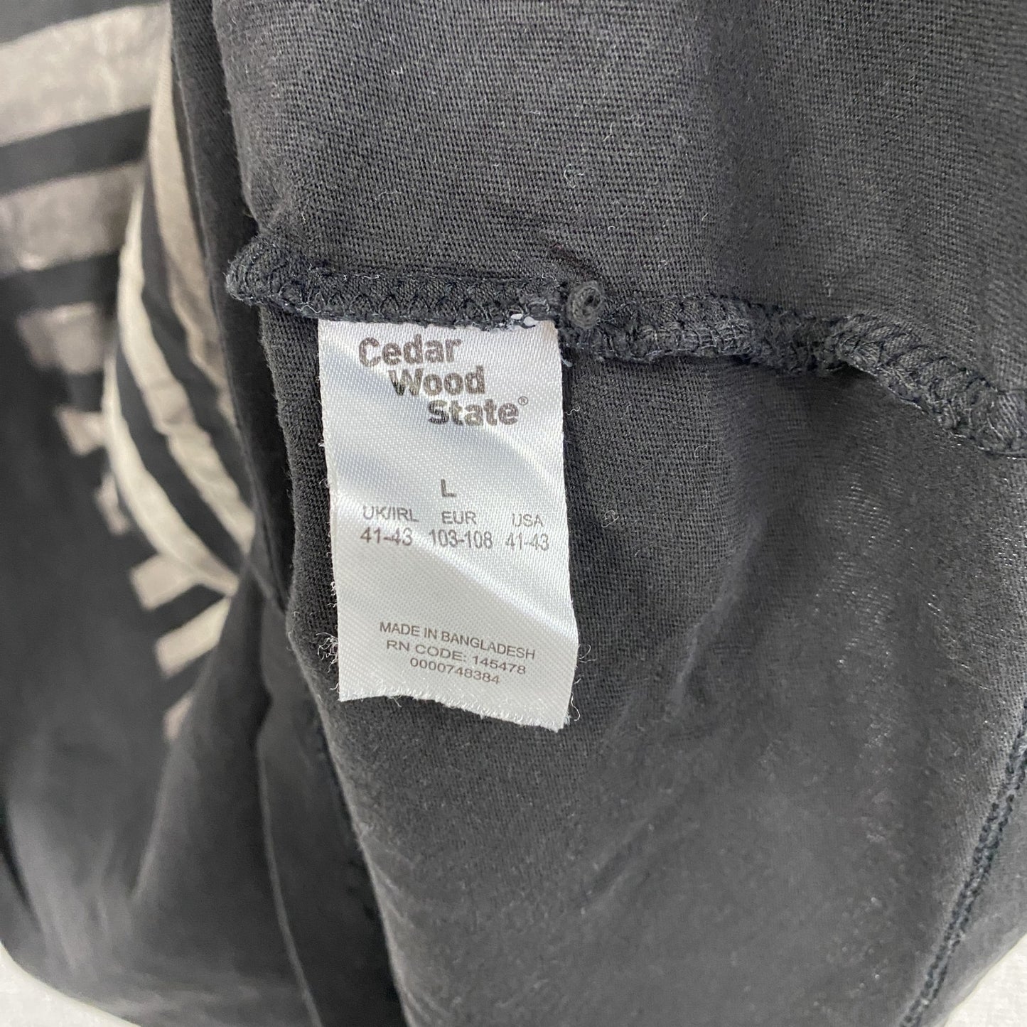 Cedar Wood State　半袖プリントTシャツ　黒　ブラック　Lサイズ