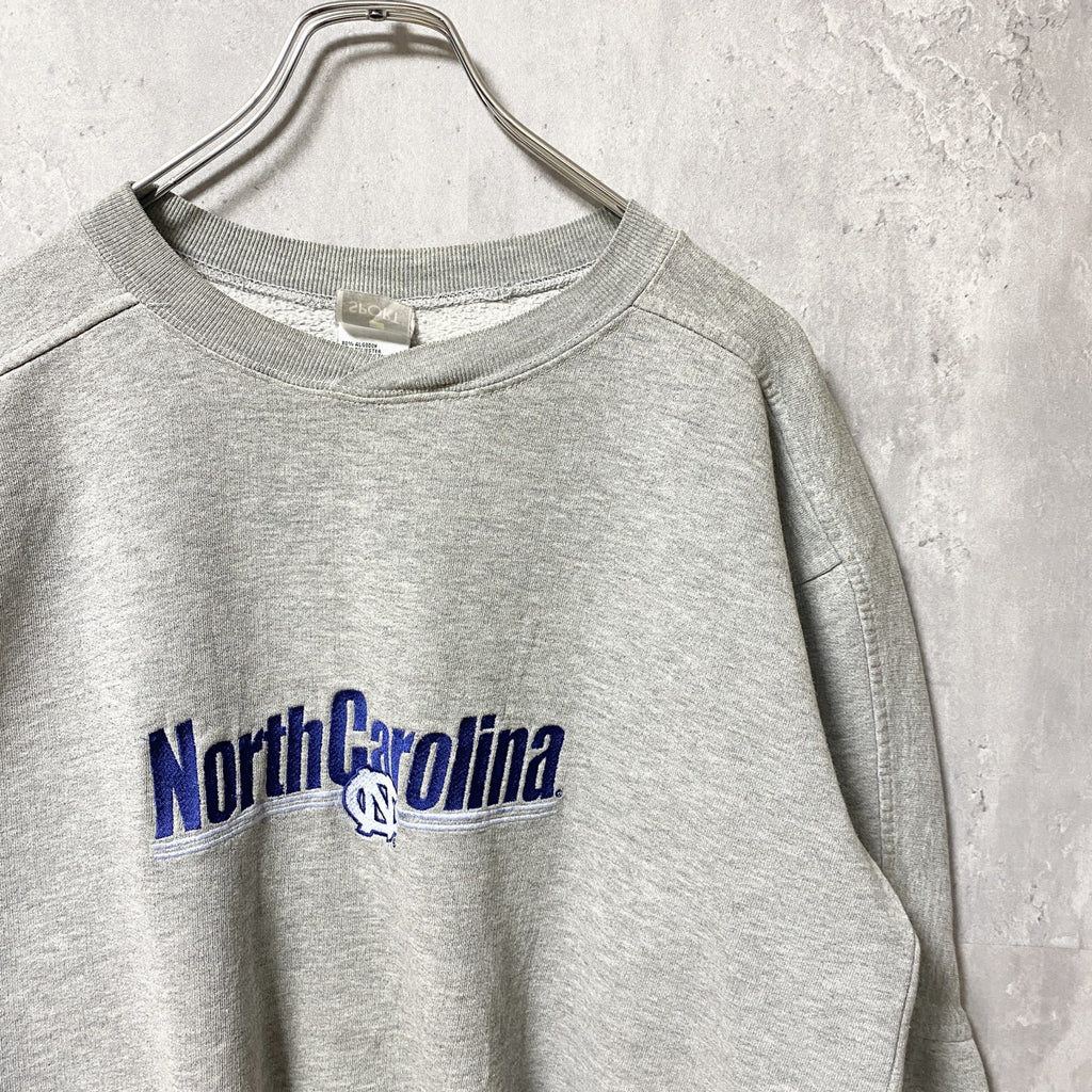 90s　NORTH CAROLINA　ノースカロライナ大学　カレッジ刺繍スウェット　トレーナー　グレー　Mサイズ