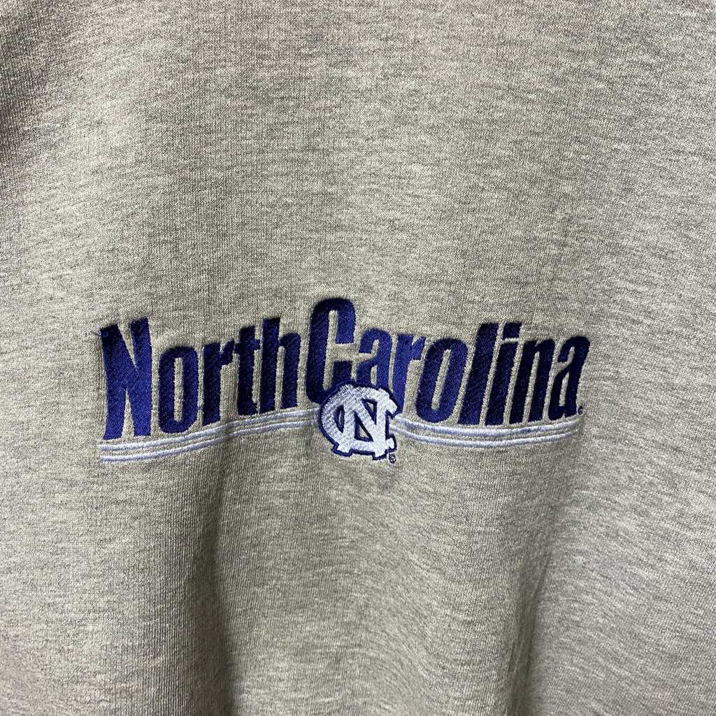 90s　NORTH CAROLINA　ノースカロライナ大学　カレッジ刺繍スウェット　トレーナー　グレー　Mサイズ