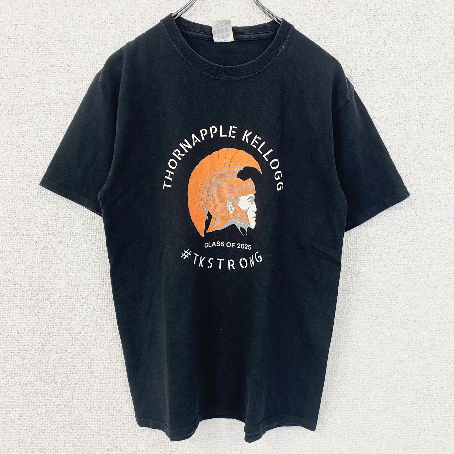 古着 used　PORT&COMPANY　半袖フロントプリントTシャツ　THORNAPPLE KELLOGG　黒　Mサイズ