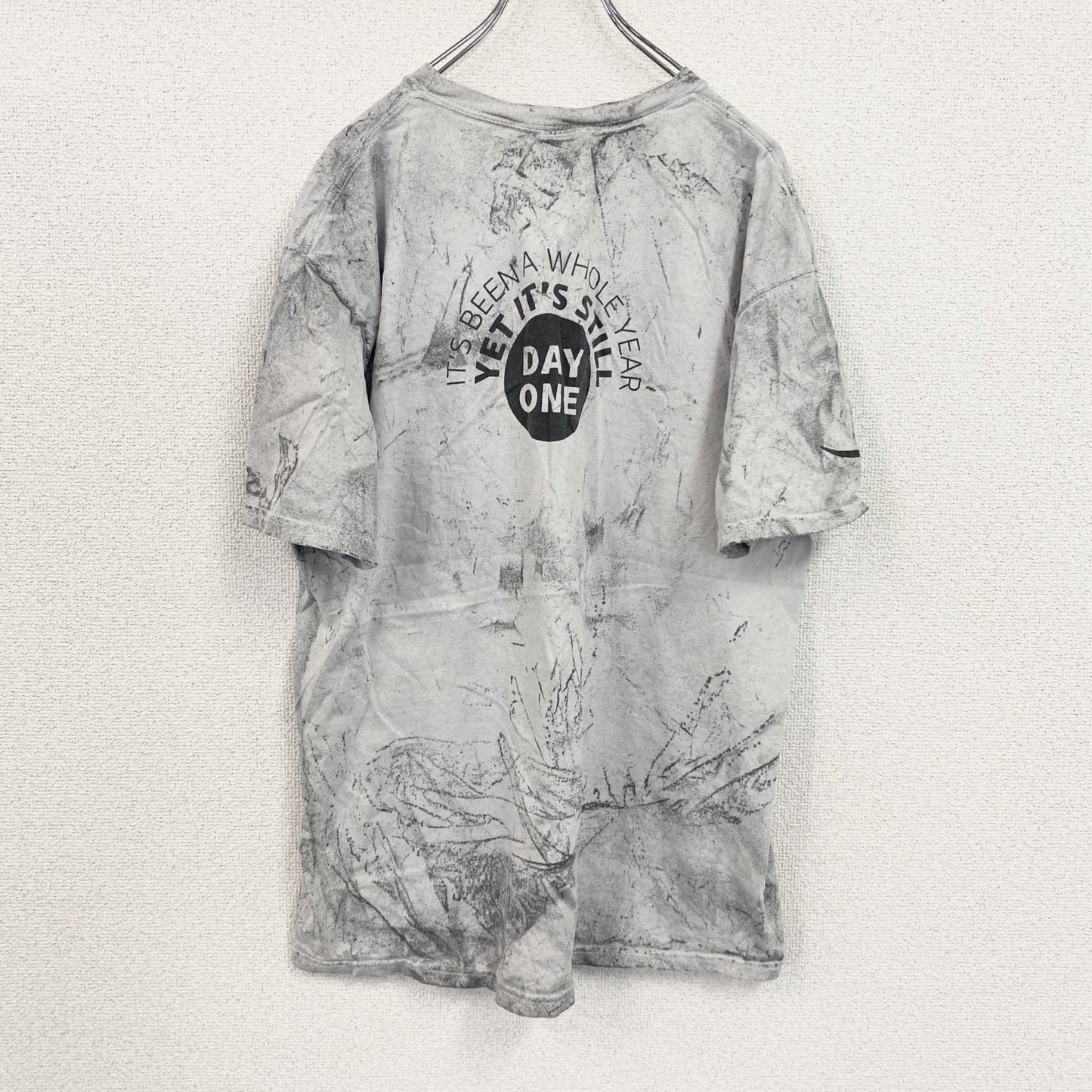 半袖プリントTシャツ　タイダイ柄　灰色　グレー