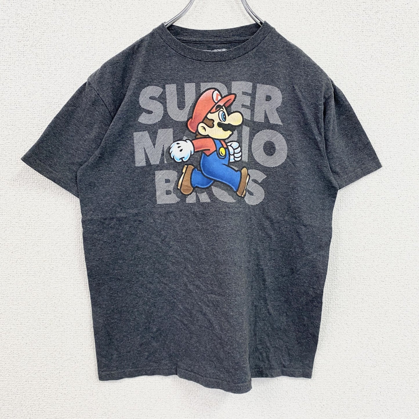 SUPER MARIO　スーパーマリオ　半袖プリントTシャツ　灰色　グレー　Mサイズ