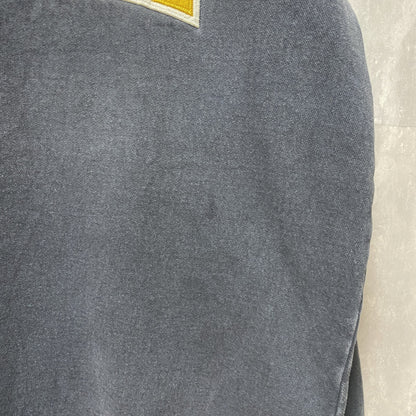 古着 used　COMFORT COLORS　IOWA　カレッジ　長袖ワッペンスウェット　トレーナー　クルーネック　Mサイズ