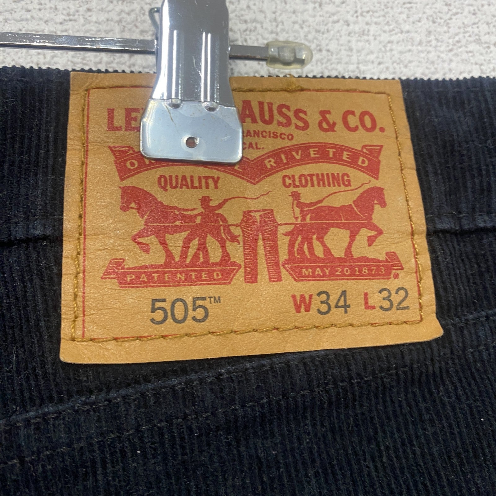 Levi's　リーバイス　505　コーデュロイパンツ　ジップフライ　黒　ブラック　W34サイズ