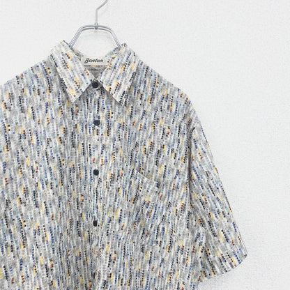 古着 used　Bonton　半袖プリント総柄シャツ　レトロデザイン　幾何学　胸ポケット　カラフル　カジュアル　