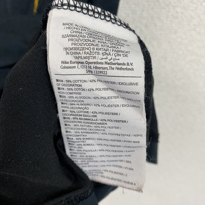 NIKE　ナイキ　半袖プリントTシャツ　黒　ブラック