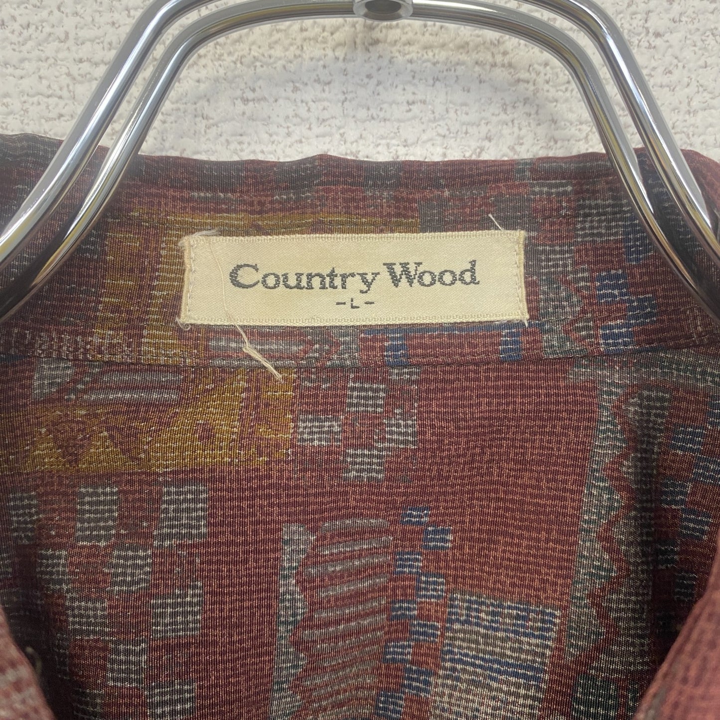 古着 used　Country Wood　長袖プリント総柄シャツ　レトロデザイン　幾何学　民族　赤　紅　Lサイズ