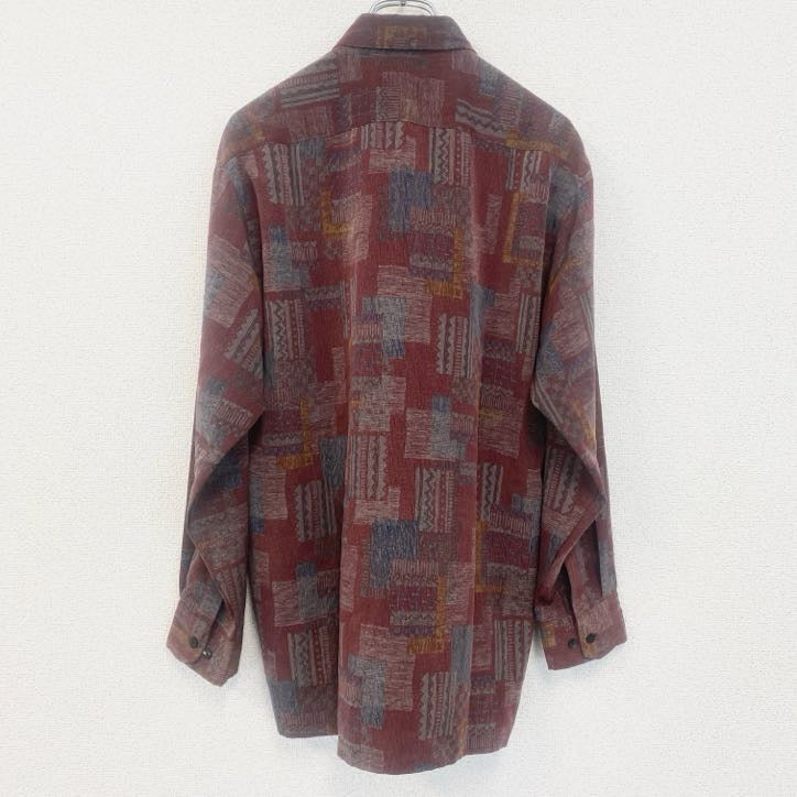 古着 used　Country Wood　長袖プリント総柄シャツ　レトロデザイン　幾何学　民族　赤　紅　Lサイズ