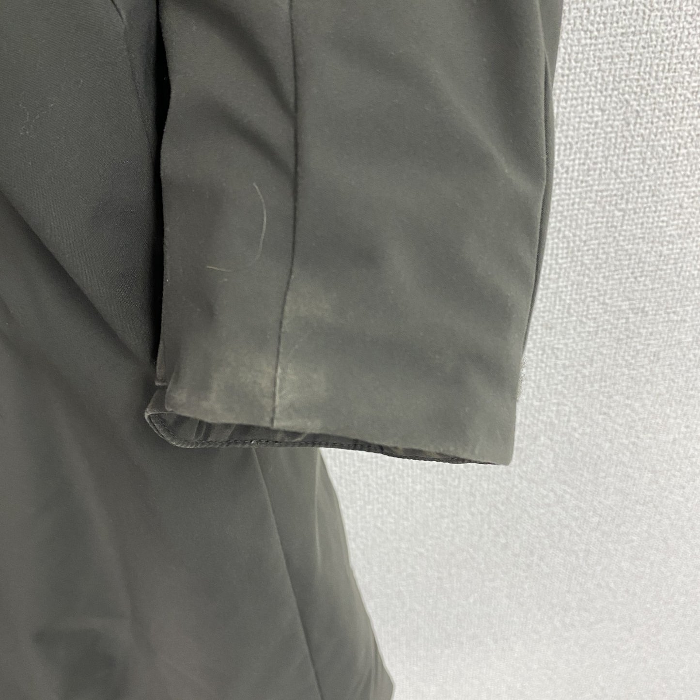 UNIQLO　ユニクロ　ハイブリッドダウンパーカ 3Dカット　ダウン90%　カーキ　Lサイズ