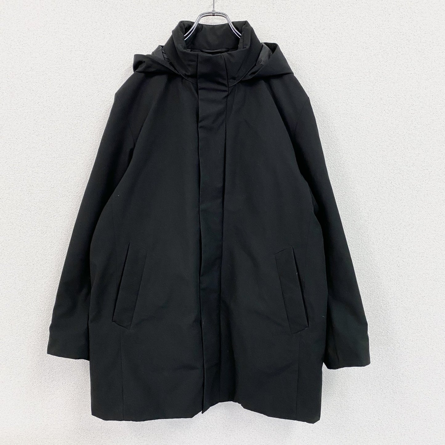 UNIQLO　ユニクロ　ハイブリッドダウンコート　ダウン90%　比翼仕立て　黒　ブラック　XLサイズ