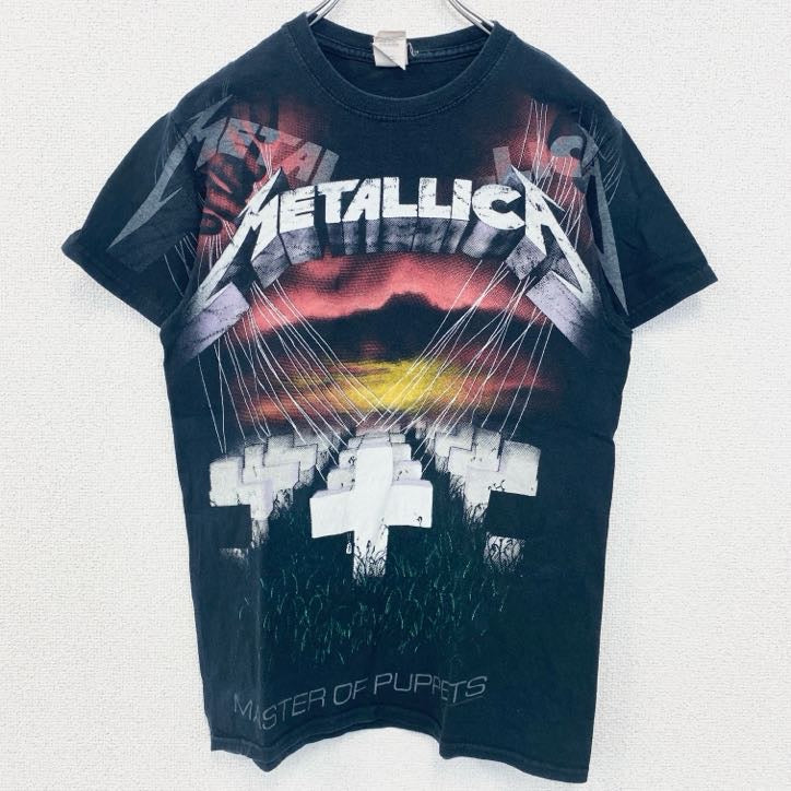 古着 used　GILDAN　ギルダン　半袖プリントTシャツ　METALLICA　メタリカ　バンド　バンT　黒　ブラック　Sサイズ