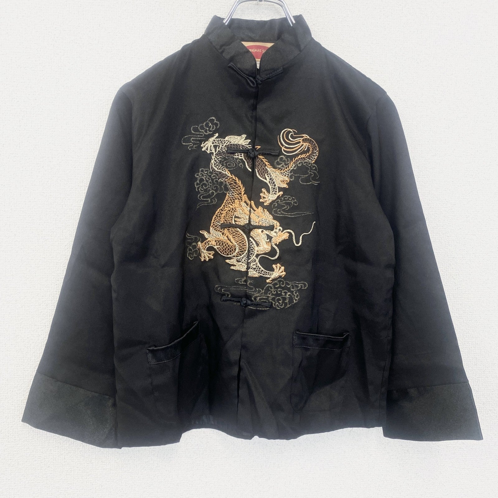 古着 used　長袖刺繍シャツ　レトロデザイン　チャイナ服　中華　中国　カンフー　ドラゴン　竜　金龍　黒　ブラック