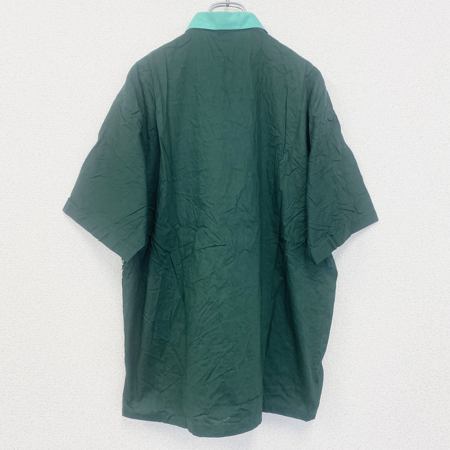 古着 used　半袖プリント総柄シャツ　レトロデザイン　アロハ　葉っぱ　草　リーフ　胸ポケット　植物　緑　グリーン　XLサイズ
