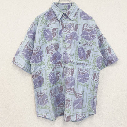 古着 used　半袖プリント総柄シャツ　レトロデザイン　アロハ　葉っぱ　草　リーフ　胸ポケット　植物　水色　ブルー　Mサイズ