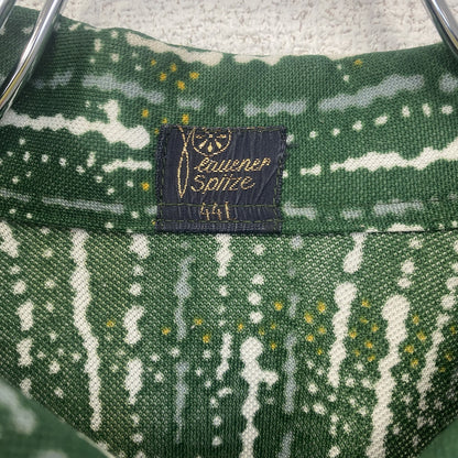 古着 used　長袖プリント総柄シャツ　レトロデザイン　ストライプ　個性的　派手　カジュアル　カラフル　緑　グリーン