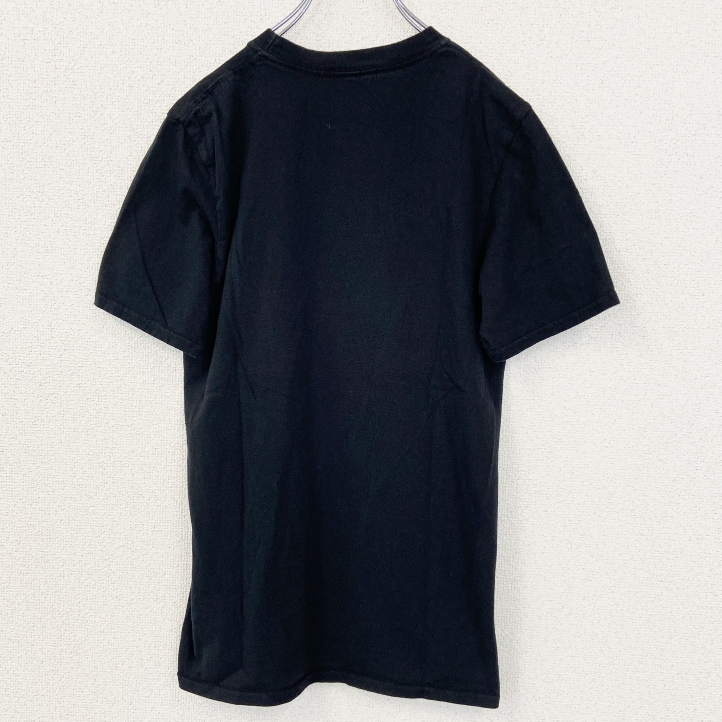 古着 used　METALLICA　メタリカ　半袖バンドプリントTシャツ　蛇　ロゴT　カジュアルデザイン　黒　ブラック　Mサイズ