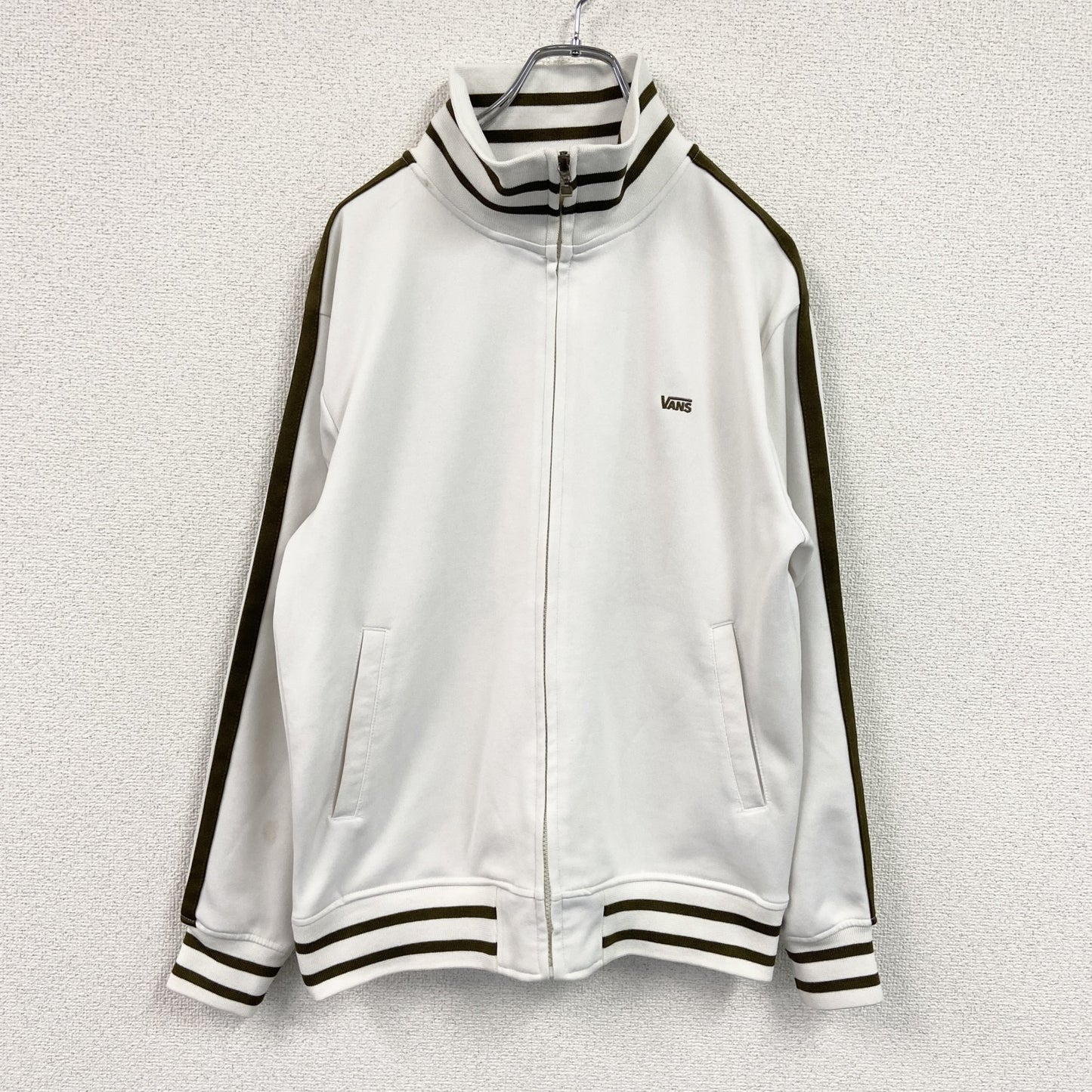 VANS　バンズ　トラックジャケット/ジャージ　白　ホワイト　Mサイズ