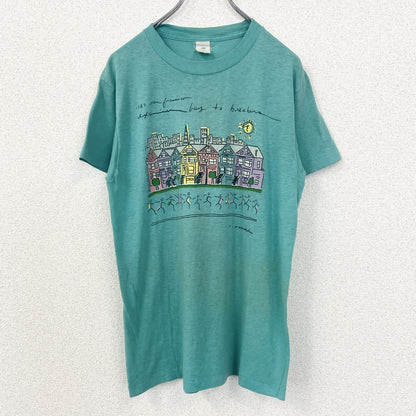 古着 used　半袖プリントTシャツ　街並み　カラフル　カジュアルデザイン　青　ブルー　シングルステッチ　90s　Lサイズ