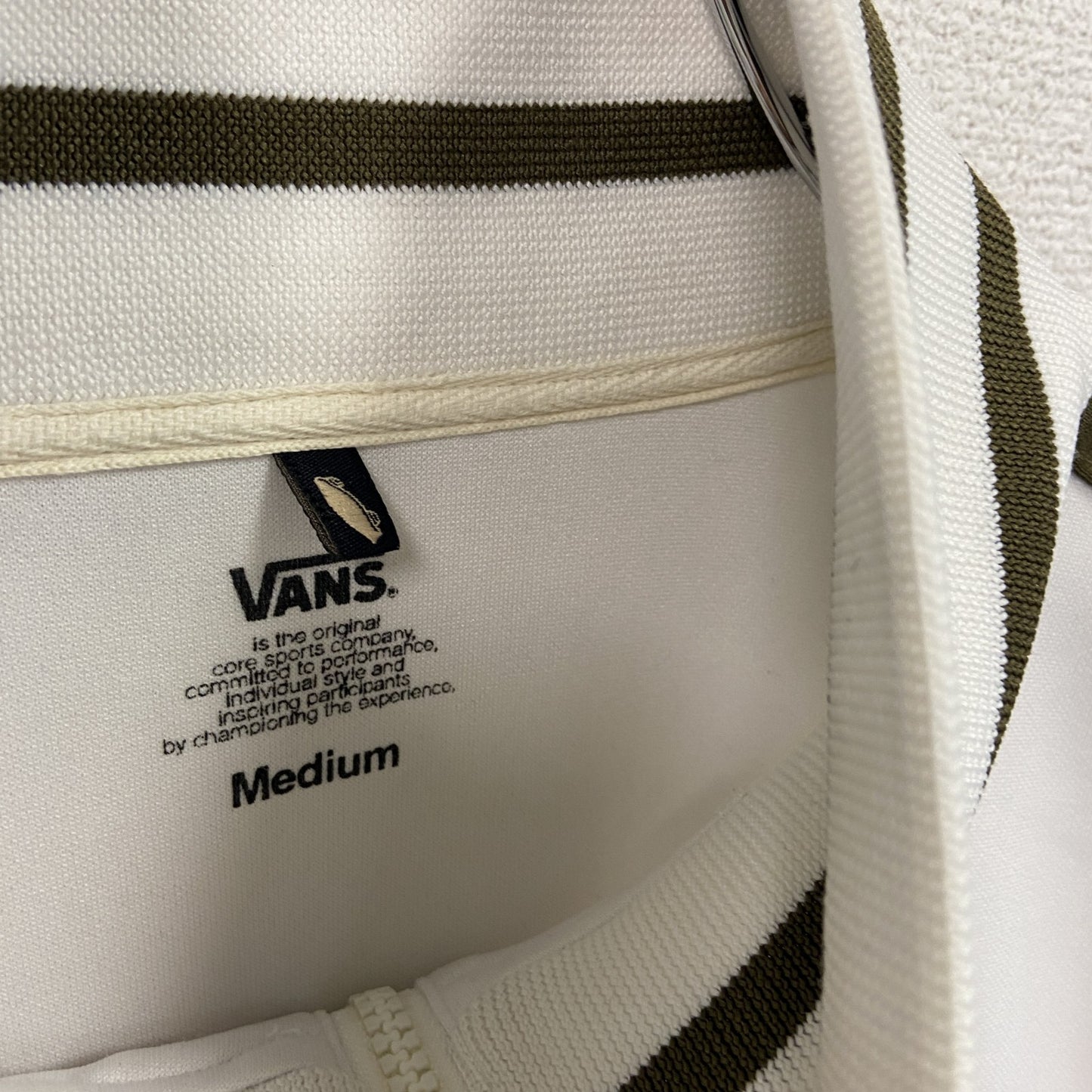 VANS　バンズ　トラックジャケット/ジャージ　白　ホワイト　Mサイズ
