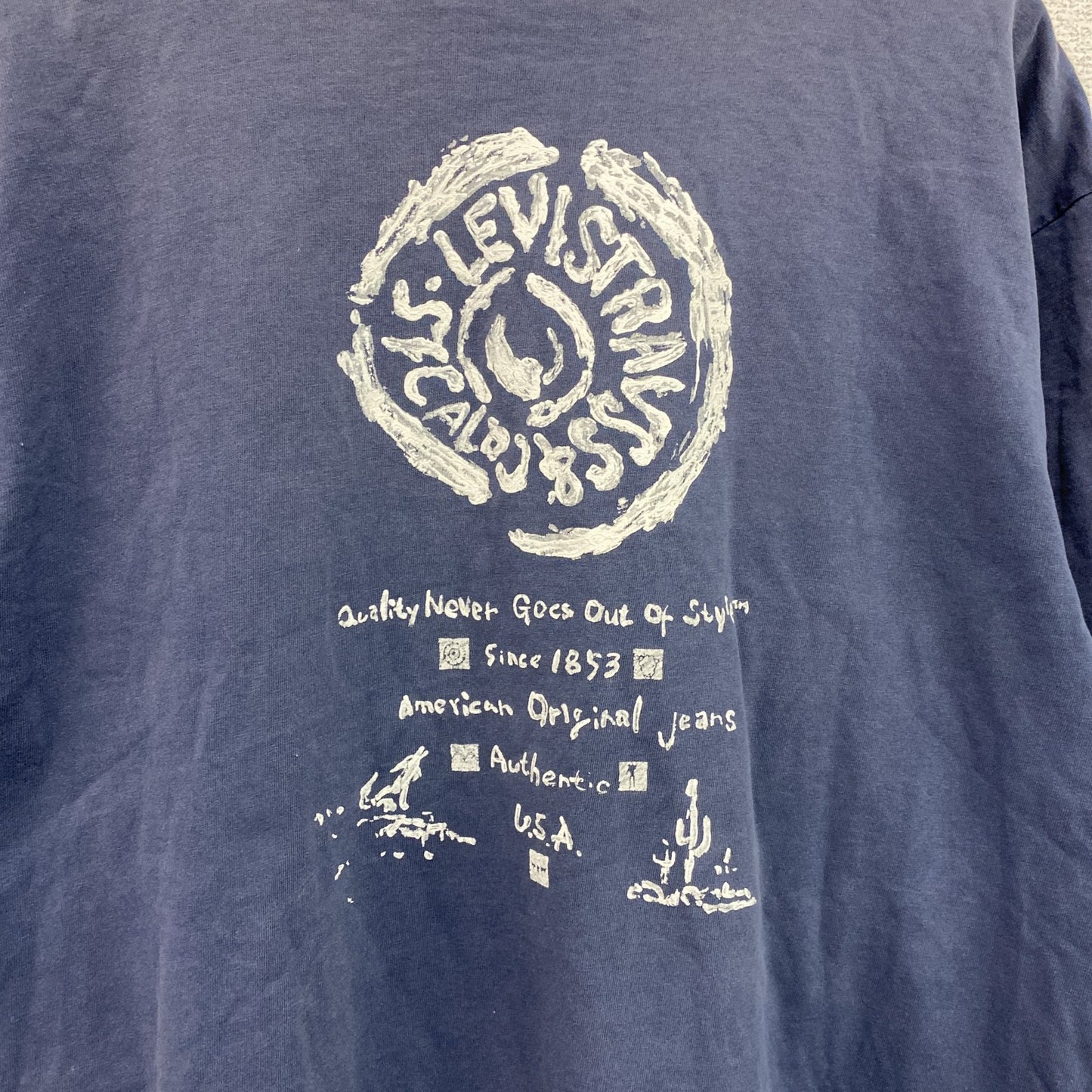 Levi's　リーバイス　半袖プリントTシャツ　フェード　デカロゴ　紺　ネイビー　XLサイズ