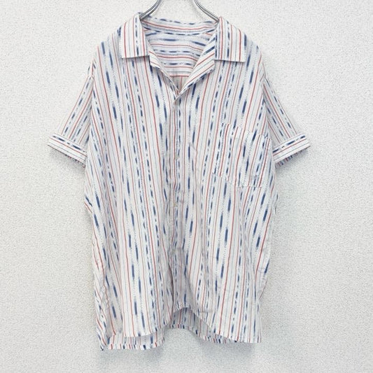古着 used　半袖プリント総柄シャツ　開襟　レトロデザイン　アロハ　ストライプ柄　胸ポケット　Mサイズ