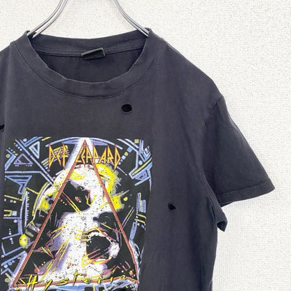 古着 used　半袖プリントTシャツ　デフ・レパード　ヒステリア　アルバムジャケット　ダメージ加工　黒　ブラック　Sサイズ