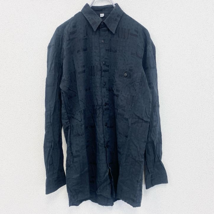 古着 used　長袖総柄シャツ　レトロデザイン　個性的　シック　幾何学模様　胸ポケット　黒　ブラック　Lサイズ