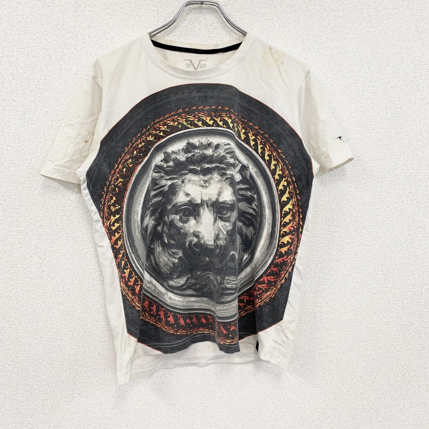 19V69 ITALIA　半袖プリントTシャツ　アニマルT　ライオン　白　ホワイト　Sサイズ