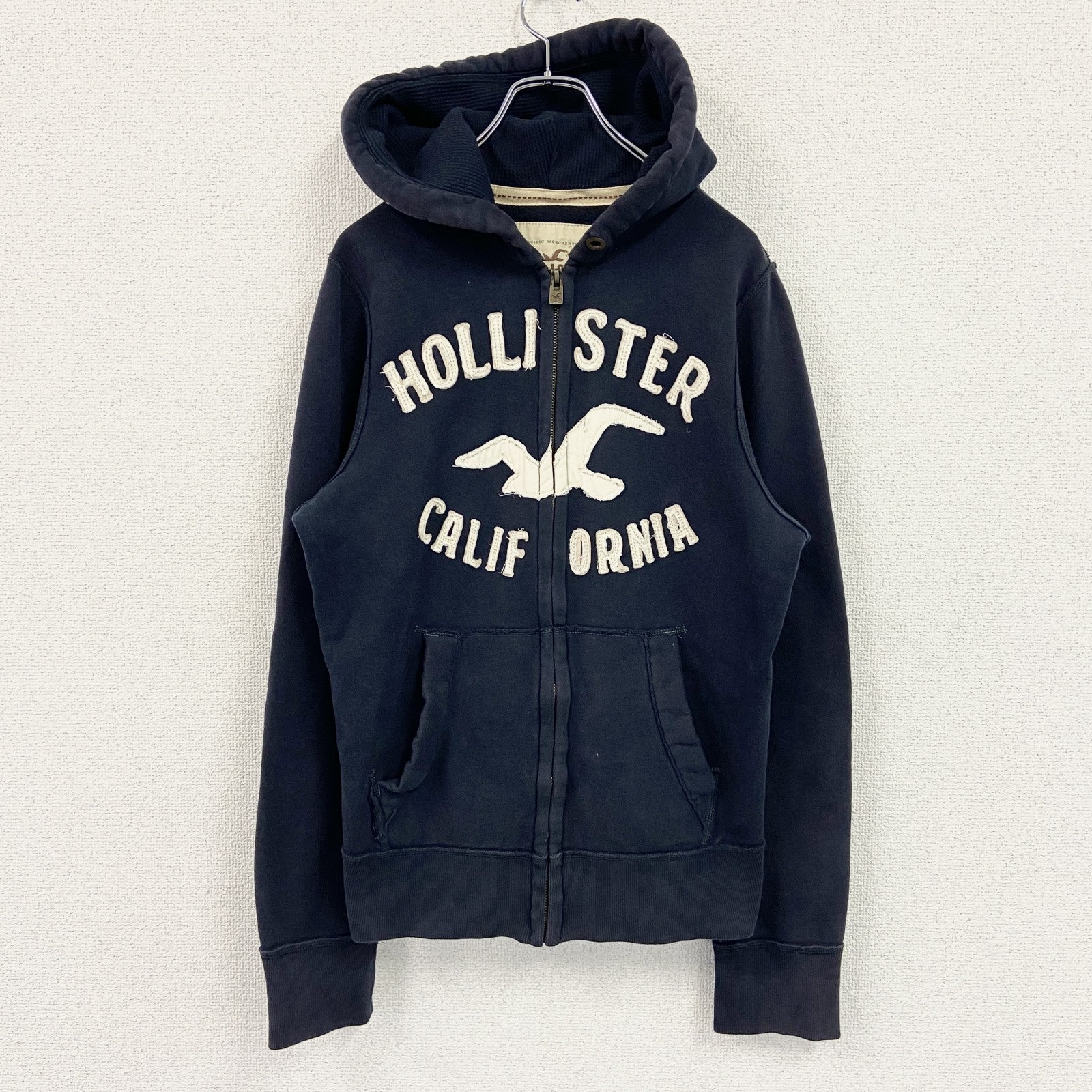 HOLLISTER　スウェットパーカー/フーディー　紺　ネイビー　Mサイズ