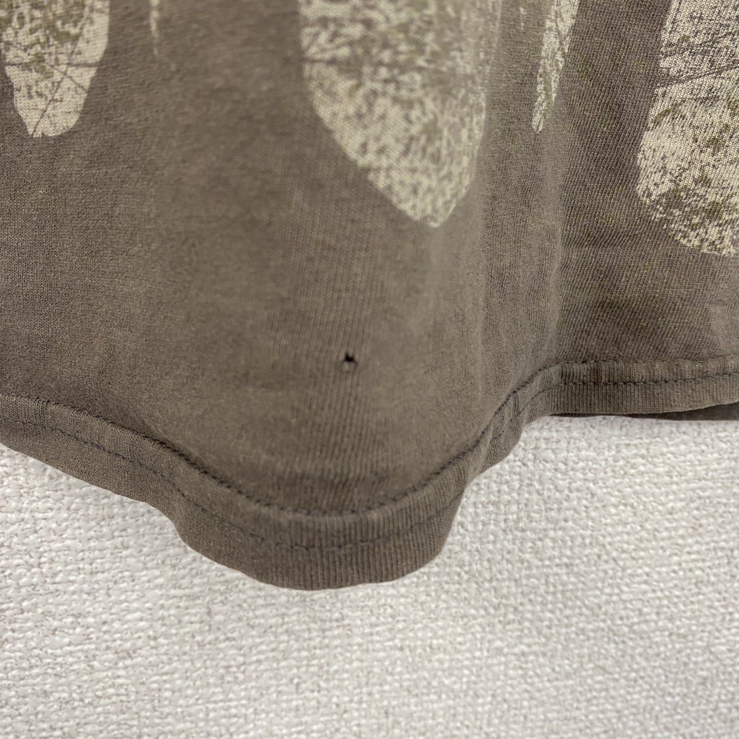 半袖プリントTシャツ　茶色　ブラウン　Mサイズ