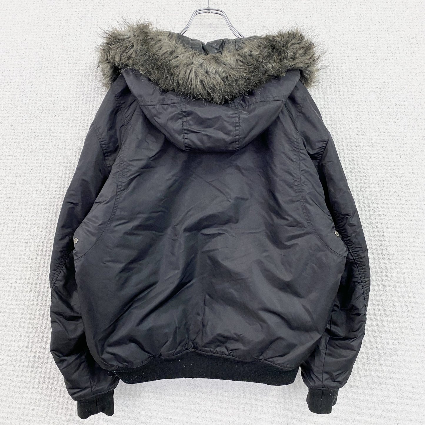 SOUTHPOLE　サウスポール　N-2Bタイプ　フライトジャケット　中綿入り　黒　ブラック　Lサイズ