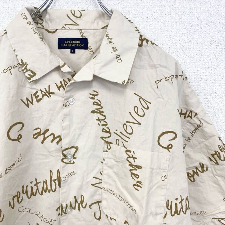 古着 used　SPLENDID　スプリンテッド　半袖プリント総柄シャツ　レトロデザイン　英字　開襟　クリーム　Lサイズ