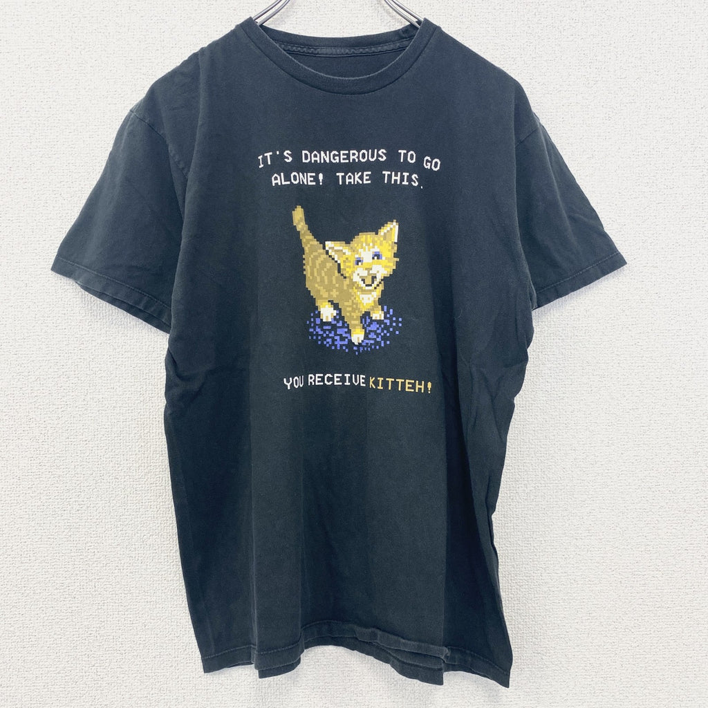 古着 used　半袖アニマルプリントTシャツ　黒　ブラック　猫　ピクセルアート　ドット絵　クルーネック　レトロデザイン