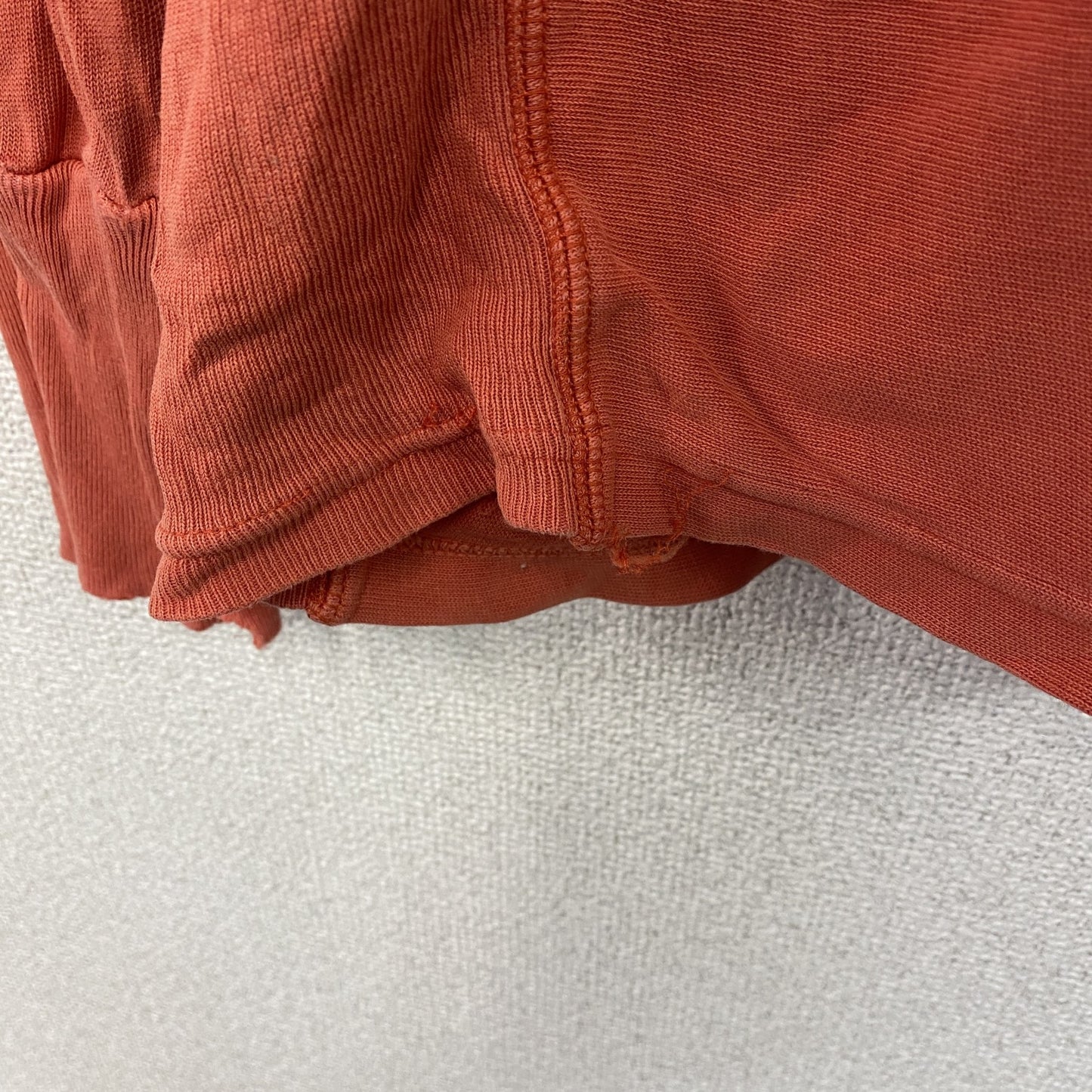 Champion　チャンピオン　リバースウィーブ　長袖Tシャツ/ロンT　前V　フェード　現行　オレンジ　Mサイズ