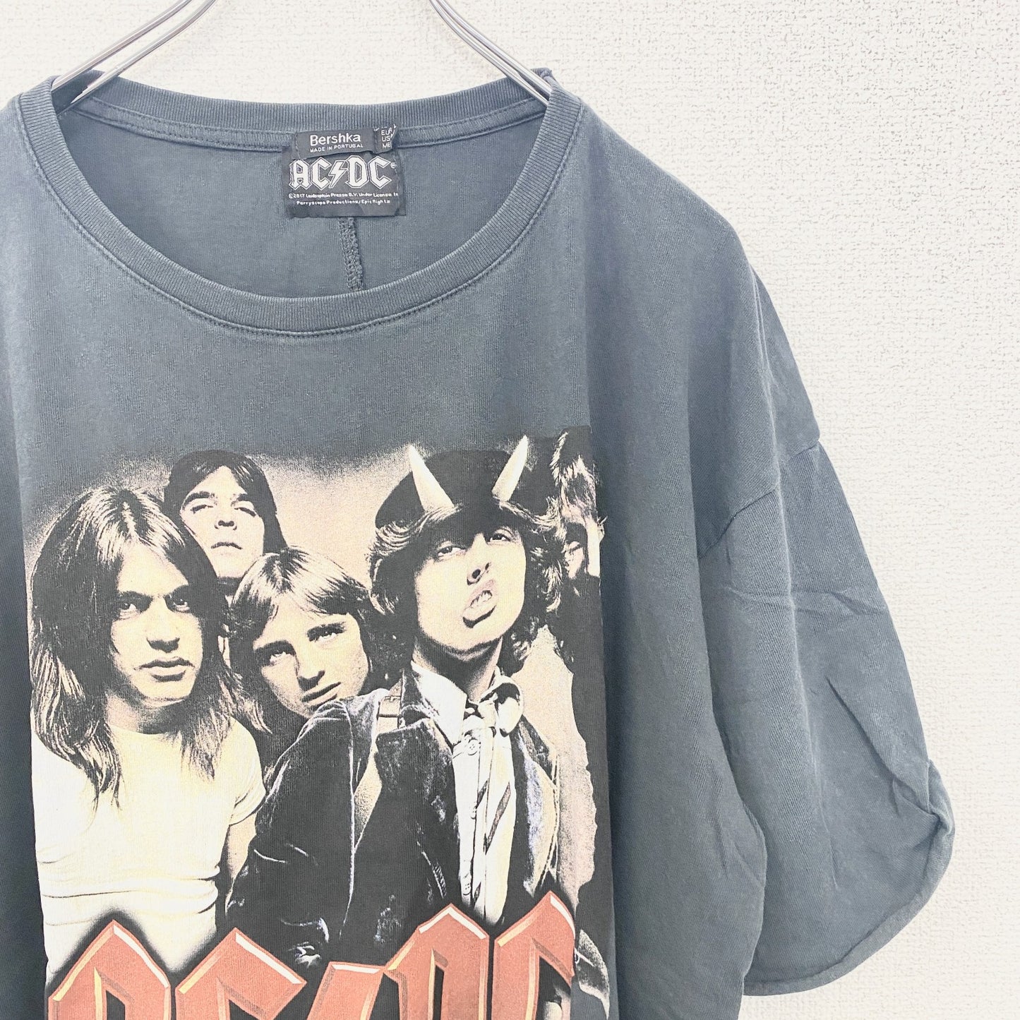 古着 used　半袖バンドプリントTシャツ　黒　ブラック　AC/DC　ハードロック　メタル　クルーネック　レトロデザイン　Lサイズ
