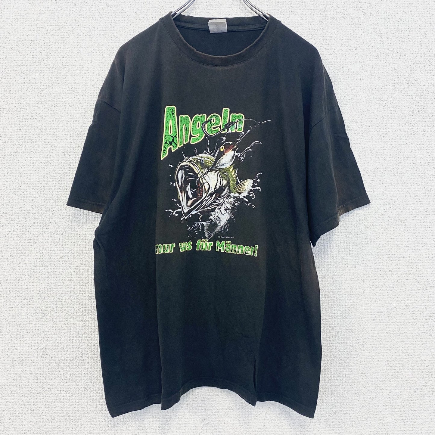 古着 used　半袖プリントTシャツ　黒　ブラック　魚　釣り　ブラックバス　クルーネック　レトロデザイン　XLサイズ