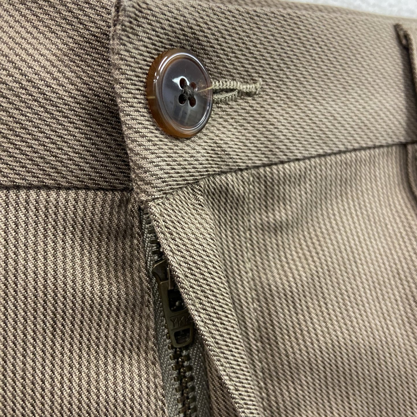 Eddie Bauer　エディーバウアー　チノパンツ　ジップフライ　茶色　ブラウン
