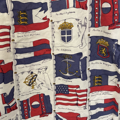 古着 used　半袖プリント総柄シャツ　レトロデザイン　胸ポケット　国旗柄　派手　カラフル　白　ホワイト　Lサイズ