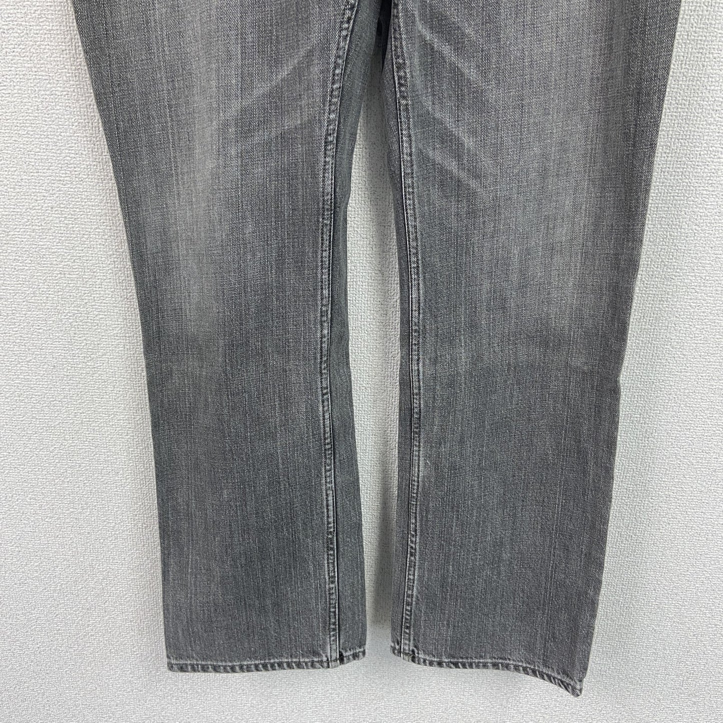 Eddie Bauer　エディーバウアー　PREMIUM DENIM　デニムパンツ/ジーンズ　ジップフライ　灰色　グレー