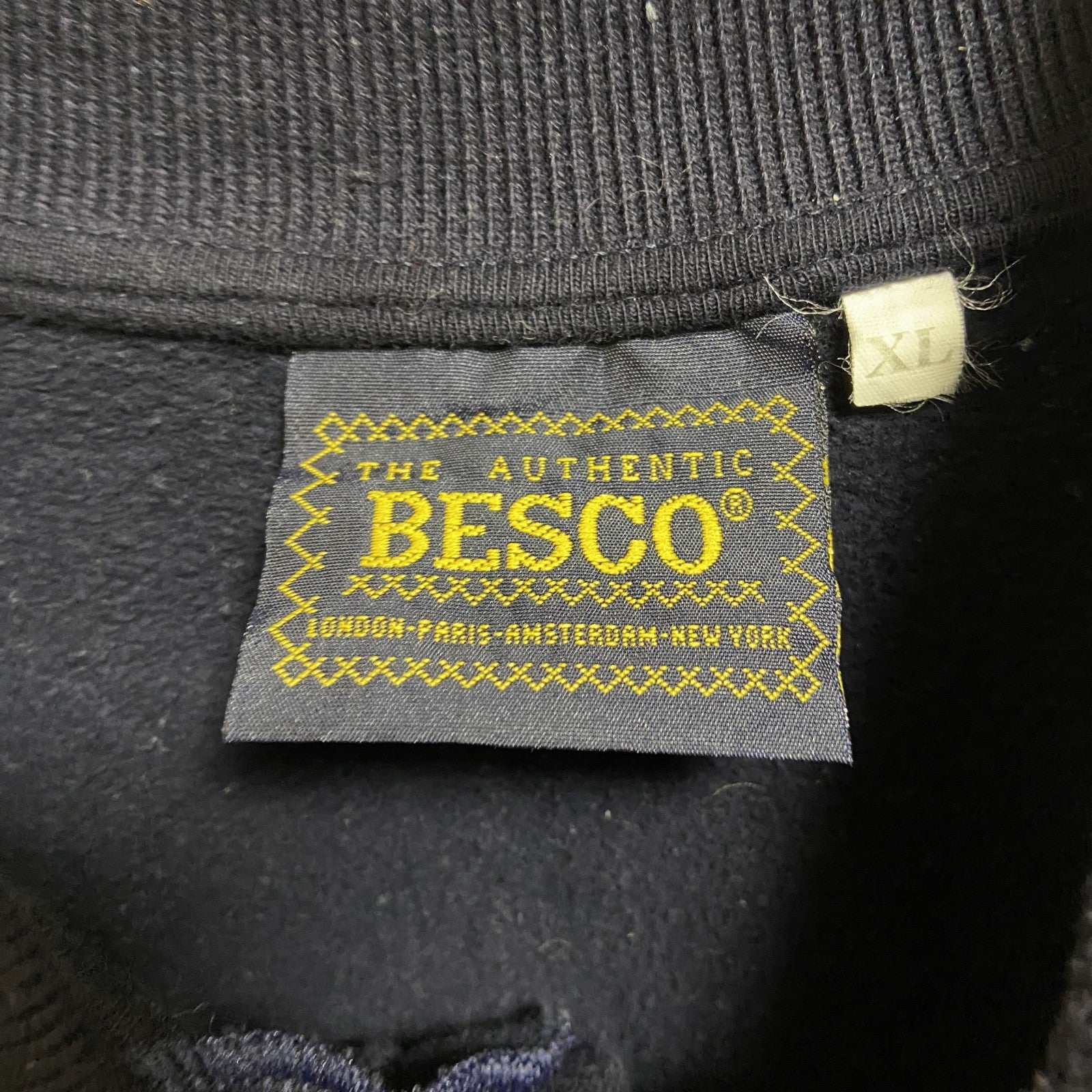 古着 used　BESCO　長袖ロゴプリントポロシャツ　BOSKOOP　ネイビー　秋冬服　ビッグシルエット　XLサイズ