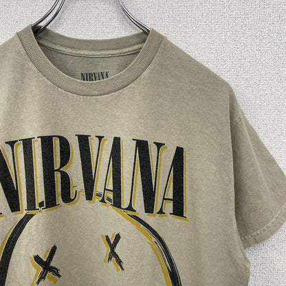 古着 used　半袖バンドプリントTシャツ　ニルヴァーナ　音楽　ロック　カーキ　定番　クルーネック　レトロデザイン　Mサイズ