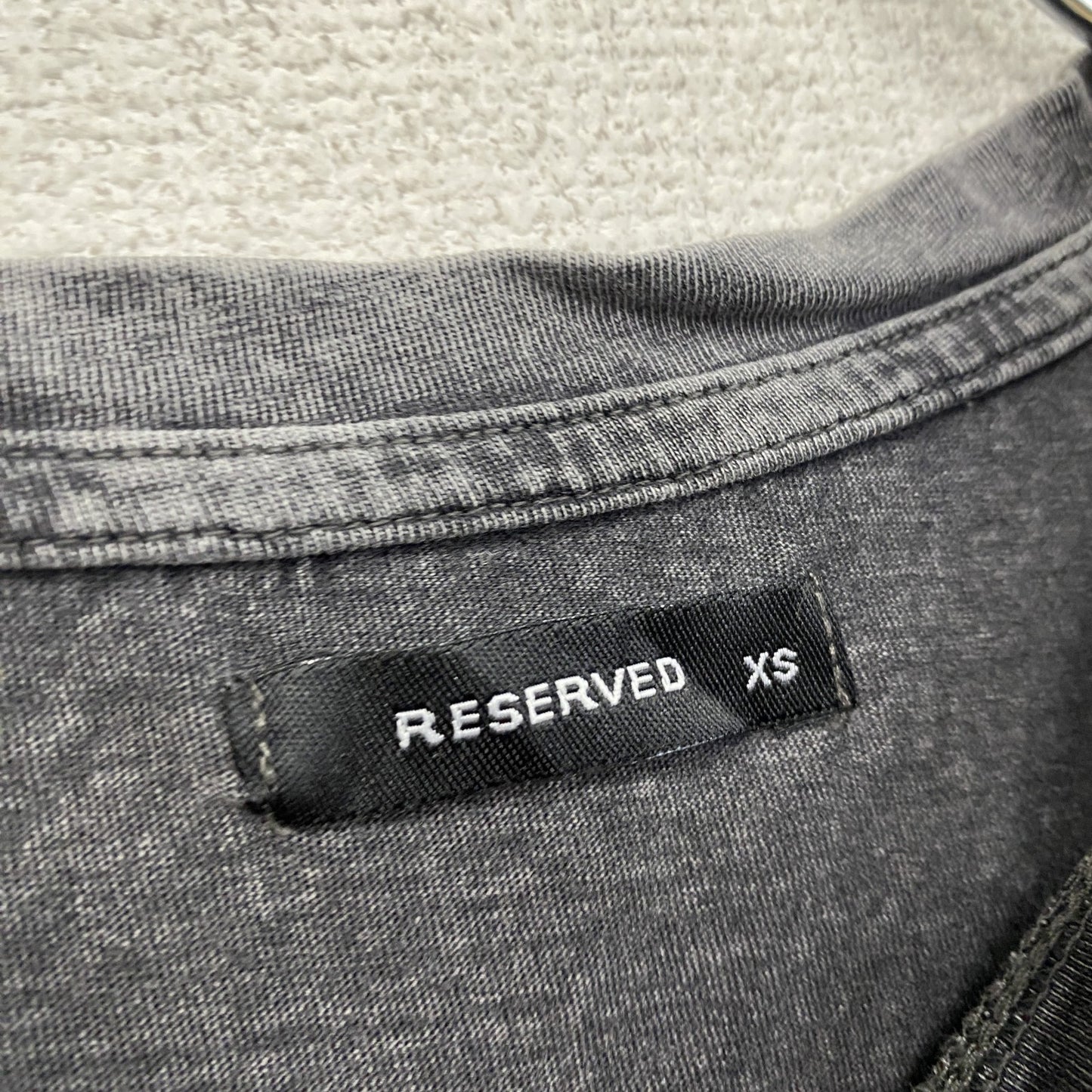 RESERVED　半袖プリントTシャツ　灰色　グレー　XSサイズ
