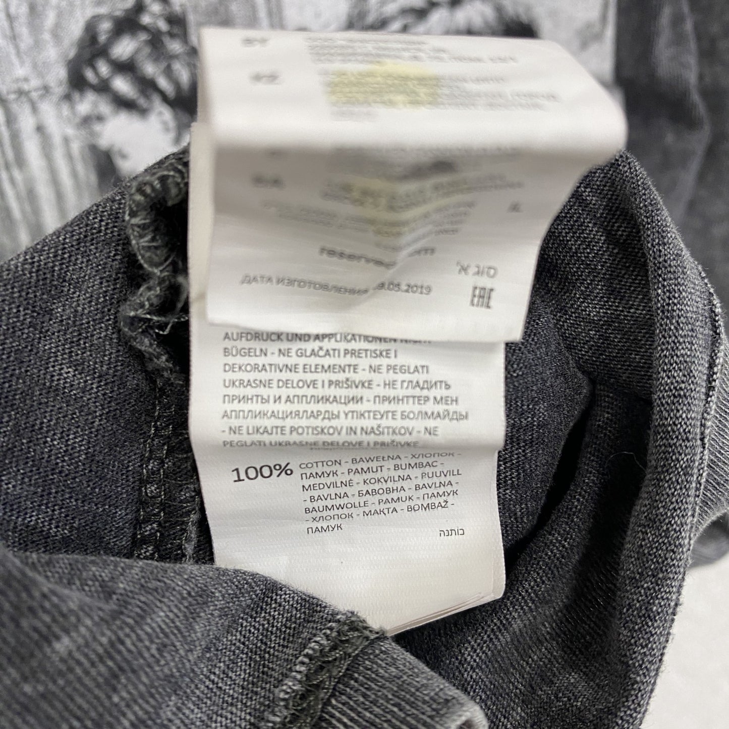 RESERVED　半袖プリントTシャツ　灰色　グレー　XSサイズ